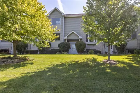 Exterior - 407 E Willow St #407, Elburn, IL 60119 photo 1 of 5