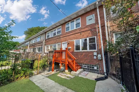 Exterior - 75 E 37th Pl, Chicago, IL 60653 photo 4 of 4