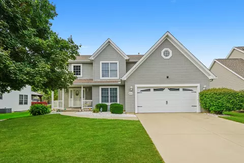 Exterior - 2364 Heather Ridge Dr, Normal, IL 61761 photo 2 of 4