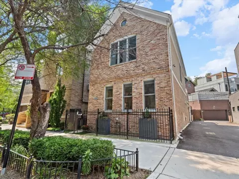 1852 N Sheffield Ave, Chicago, IL 60614