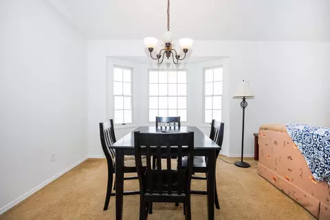 8 Spiria Ct, Bloomington, IL 61701 photo 10