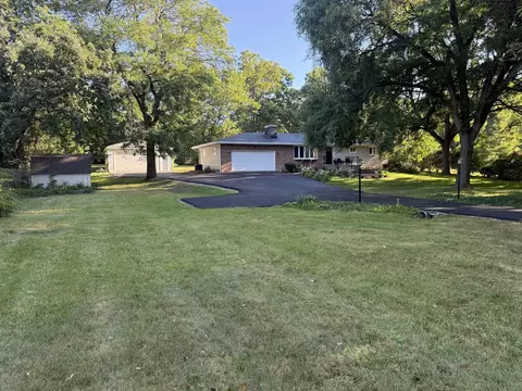 16978 W Orchard Valley Dr, Gurnee, IL 60031