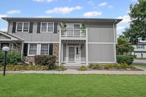 336 Westwood Ct #336, Vernon Hills, IL 60061