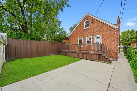 Exterior - 10135 S Forest Ave, Chicago, IL 60628 photo 3 of 3