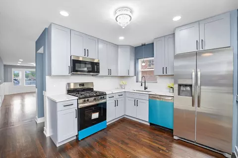 Kitchen - 10135 S Forest Ave, Chicago, IL 60628 photo 1 of 2