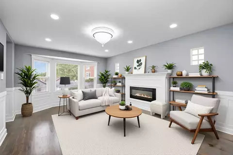 Living - 10135 S Forest Ave, Chicago, IL 60628 photo 1 of 5