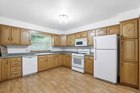 1401 20th St, Zion, IL 60099 photo 9