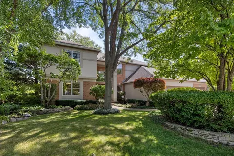 2071 Wright Blvd, Buffalo Grove, IL 60089
