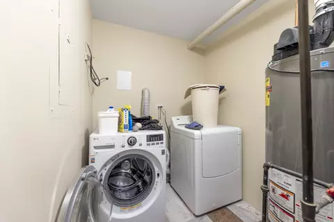 1027 E 61st St, Chicago, IL 60637 photo 18