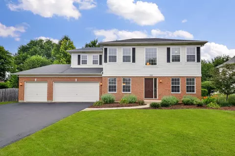 208 Mill St, Batavia, IL 60510 photo 1