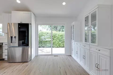 Kitchen - 522 N Castle Rd, Addison, IL 60101 photo 2 of 9
