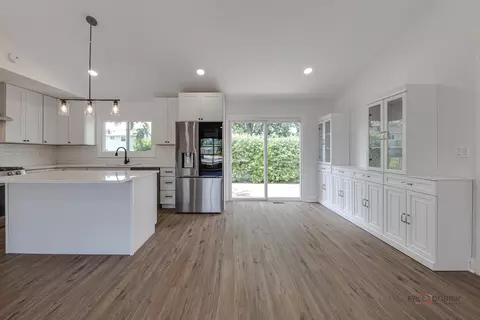 Other - 522 N Castle Rd, Addison, IL 60101 photo 2 of 12