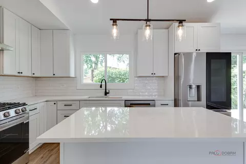Kitchen - 522 N Castle Rd, Addison, IL 60101 photo 9 of 9