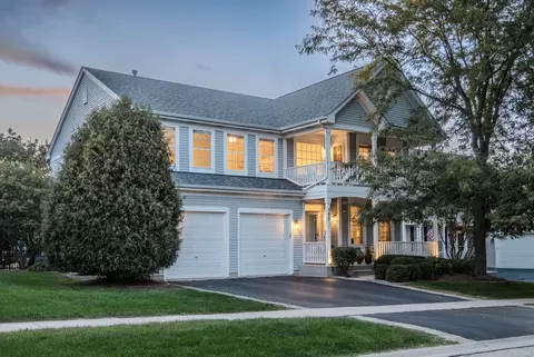 502 Windett Ln, Geneva, IL 60134