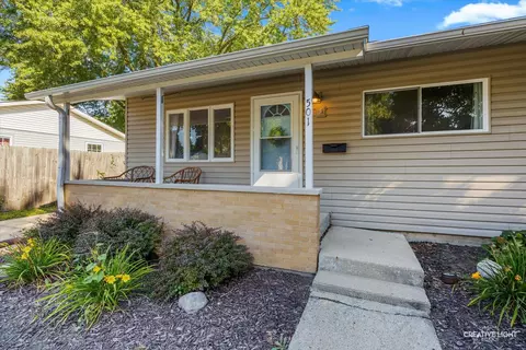 Exterior - 501 Spring Ave, Dekalb, IL 60115 photo 2 of 5