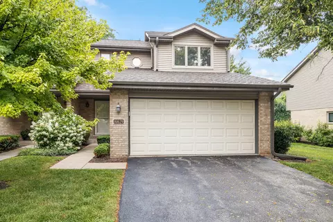 16629 Grants Trl, Orland Park, IL 60467