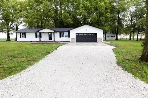 2296 County Road 1900, Urbana, IL 61802