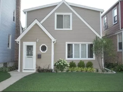 3450 N Ozanam Ave, Chicago, IL 60634