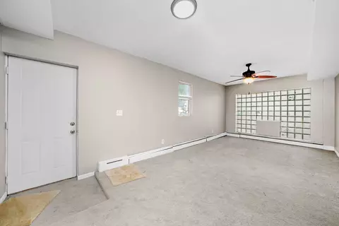Living - 200 E 11th St, Lockport, IL 60441 photo 6 of 15