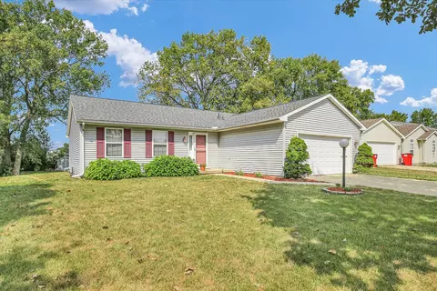 801 Erin Dr, Champaign, IL 61822