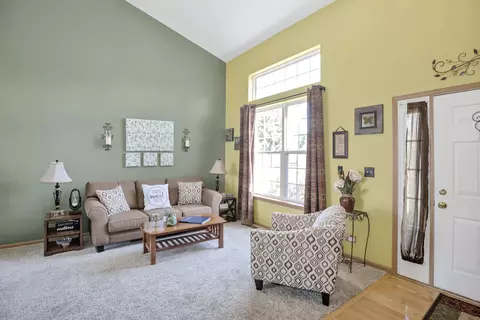 Living - 2919 Discovery Dr, Plainfield, IL 60586 photo 1 of 4