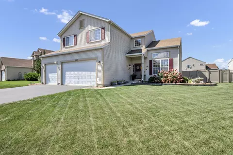 Exterior - 2919 Discovery Dr, Plainfield, IL 60586 photo 2 of 9