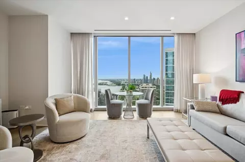 Living - 363 E Wacker Dr #3805, Chicago, IL 60601 photo 1 of 6