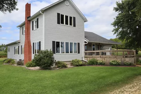 556 Ryan Rd, Harmon, IL 61042