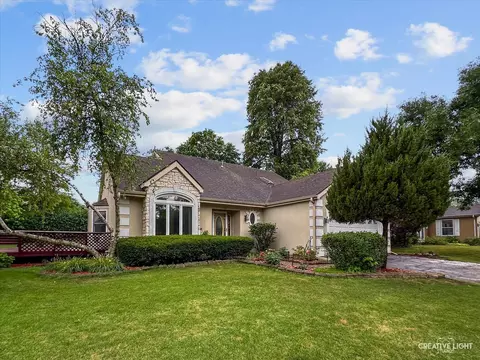 116 Pipers Dr, Bartlett, IL 60103