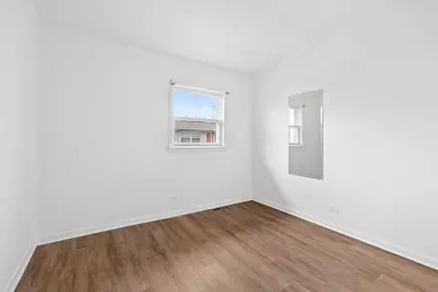 8929 Robin Dr #D, Des Plaines, IL 60016 photo 17
