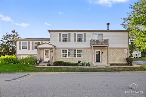 2044 N Ginger Creek Dr, Palatine, IL 60074