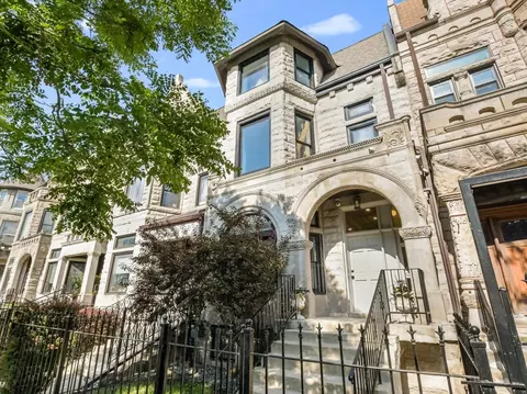 4243 S King Dr, Chicago, IL 60615