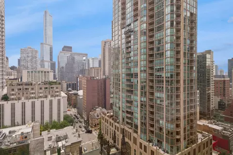 Other - 30 E Huron St #1702, Chicago, IL 60611 photo 3 of 11