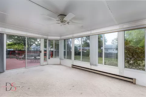 Exterior - 200 E Allen St, Ottawa, IL 61350 photo 12 of 13