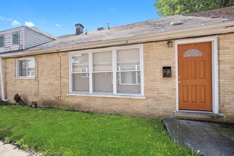 14732 Turner Ave #D, Midlothian, IL 60445