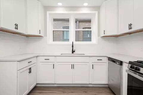 Kitchen - 3229 Maple Ave, Brookfield, IL 60513 photo 2 of 2