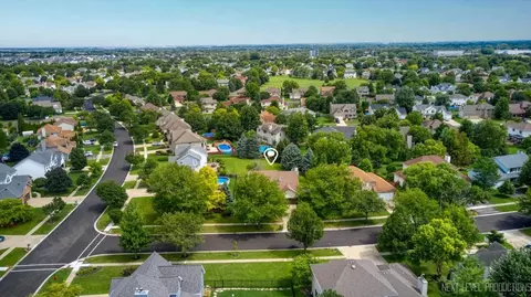 View/Area - 13255 Grill Dr, Plainfield, IL 60585 photo 2 of 8