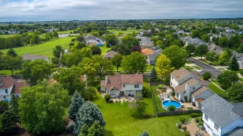 View/Area - 13255 Grill Dr, Plainfield, IL 60585 photo 6 of 8