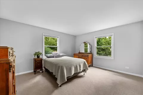 Bedroom - 1554 Deer Run, Gurnee, IL 60031 photo 1 of 4