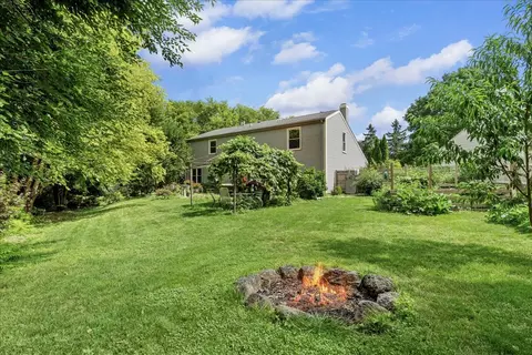 Exterior - 1554 Deer Run, Gurnee, IL 60031 photo 3 of 4