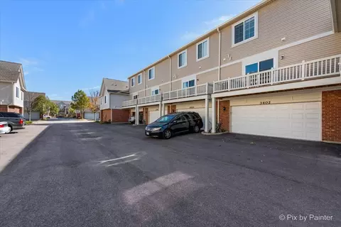 Exterior - 3402 Sanctuary Dr, Elgin, IL 60124 photo 6 of 7