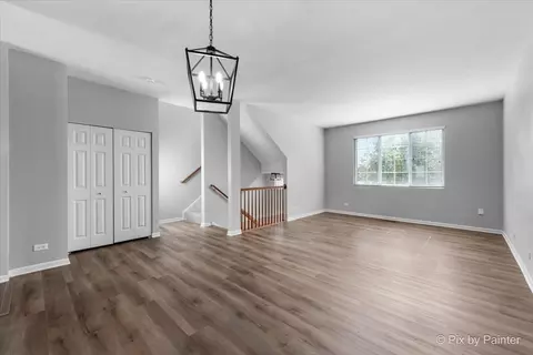 Living - 3402 Sanctuary Dr, Elgin, IL 60124 photo 2 of 5