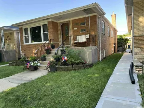 5044 S Ridgeway Ave, Chicago, IL 60632