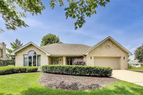 17558 Sean Dr, Orland Park, IL 60467