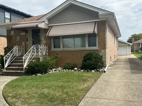 4621 N Ozanam Ave, Norridge, IL 60706