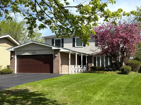 1615 Robin Hood Pl, Highland Park, IL 60035