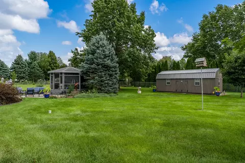 6427 Greystone, Roscoe, IL 61073 photo 41