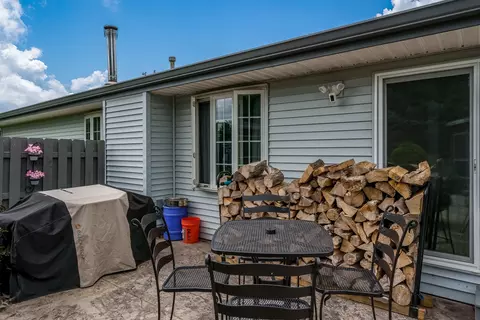 6427 Greystone, Roscoe, IL 61073 photo 33