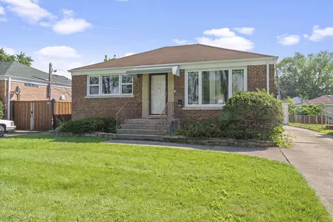 Exterior - 425 N Jackson Blvd, Hillside, IL 60162 photo 5 of 6