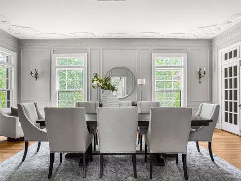 Dining - 141 Loretto Ct, Wheaton, IL 60189 photo 2 of 6